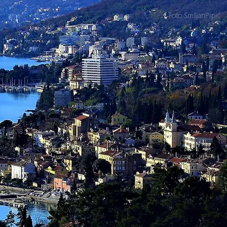 Zdenka - 100 M From The Opatija