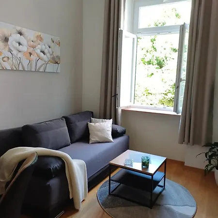 Apartment Zdenka - 100 M From The