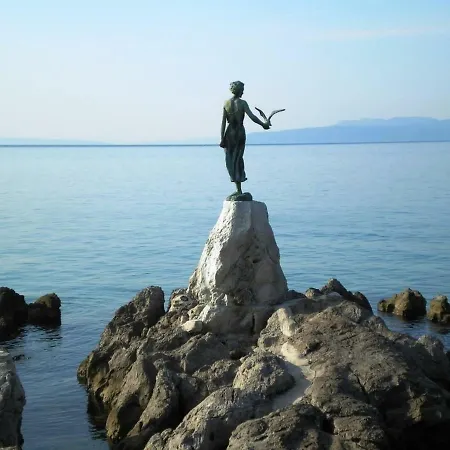 Zdenka - 100 M From The Opatija