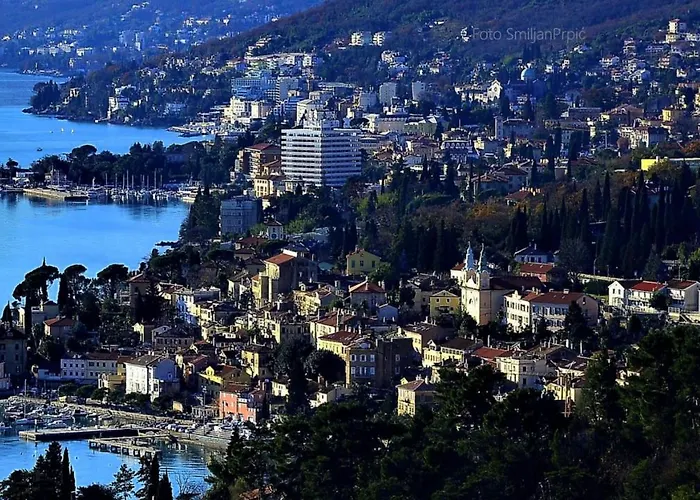 Zdenka - 100 M From The Опатия