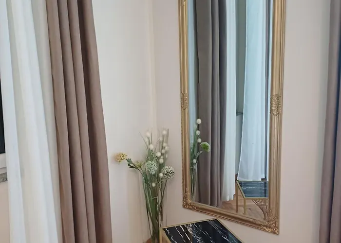 Zdenka - 100 M From The أوباتيا